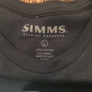 Simms Tops - Simms tee Simms Tops - Simms tee